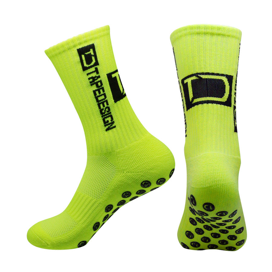 Experimente o máximo conforto e performance com o Kit de Meias Esportivas Antiderrapantes. Feitas com materiais de alta qualidade, essas meias garantem durabilidade, conforto e segurança durante seus treinos e atividades esportivas. Aproveite!