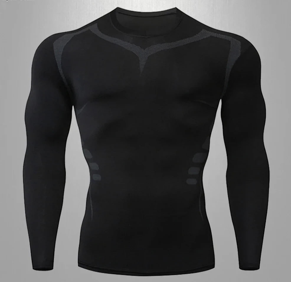 Descubra a revolucionária Rash Guard OlimpoFit, mais que uma camiseta de compressão, uma verdadeira armadura para atletas. Suporte anatômico, respirabilidade excepcional e compressão ideal para desafiar seus limites. Ideal para corrida, academia, Jiu-Jitsu e mais. Eleve seu desempenho com a Rash Guard OlimpoFit. Desafie-se, supere barreiras e alcance seus objetivos com confiança. OlimpoFit - Fortalecendo Seu Poder, Definindo Seu Estilo.