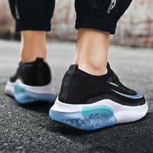 Carregar imagem no visualizador da galeria, Descubra o poder do Tênis Amortecimento Com Esferas OlimpoFit! Projetado para atletas exigentes, este calçado oferece conforto superior, amortecimento avançado e durabilidade excepcional. Aumente sua performance com estilo e qualidade.