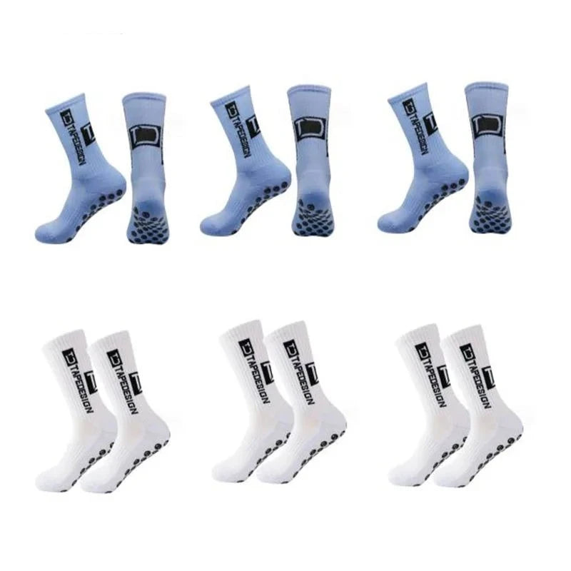 Experimente o máximo conforto e performance com o Kit de Meias Esportivas Antiderrapantes. Feitas com materiais de alta qualidade, essas meias garantem durabilidade, conforto e segurança durante seus treinos e atividades esportivas. Aproveite!