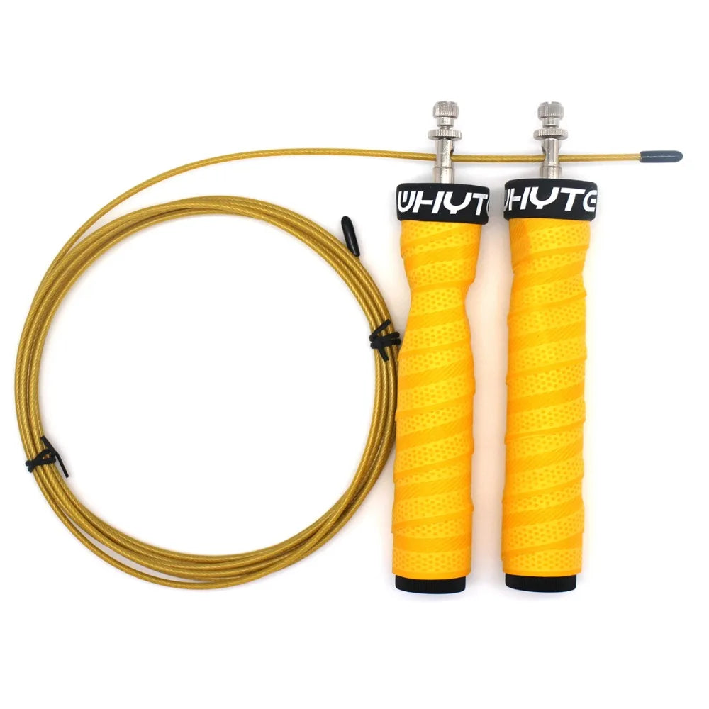 Eleva seu treino com a SpeedRope profissional OlimpoFit. Rolamentos de esferas, ajustável, antiderrapante. Acelere seus resultados com este equipamento versátil de fitness. Compre agora!