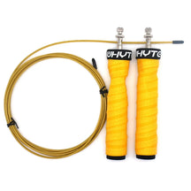 Eleva seu treino com a SpeedRope profissional OlimpoFit. Rolamentos de esferas, ajustável, antiderrapante. Acelere seus resultados com este equipamento versátil de fitness. Compre agora!