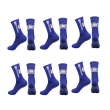 Carregar imagem no visualizador da galeria, Experimente o máximo conforto e performance com o Kit de Meias Esportivas Antiderrapantes. Feitas com materiais de alta qualidade, essas meias garantem durabilidade, conforto e segurança durante seus treinos e atividades esportivas. Aproveite!
