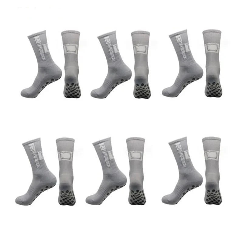 Experimente o máximo conforto e performance com o Kit de Meias Esportivas Antiderrapantes. Feitas com materiais de alta qualidade, essas meias garantem durabilidade, conforto e segurança durante seus treinos e atividades esportivas. Aproveite!