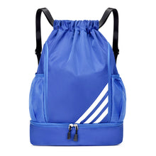 Carregar imagem no visualizador da galeria, Encontre a Mochila Esportiva perfeita para suas atividades ao ar livre e treinos intensos. Feita com materiais de alta qualidade, resistente e impermeável, esta mochila oferece praticidade e conforto. Descubra agora mesmo a variedade de modelos da OlimpoFit!
